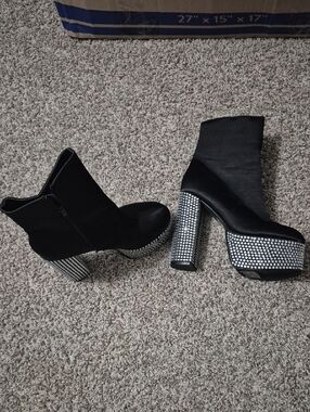 Black Platform Rhinestone Block Heel Ankle Boots